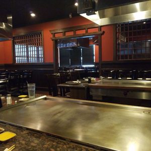 Fujiyama Japanese Steakhouse